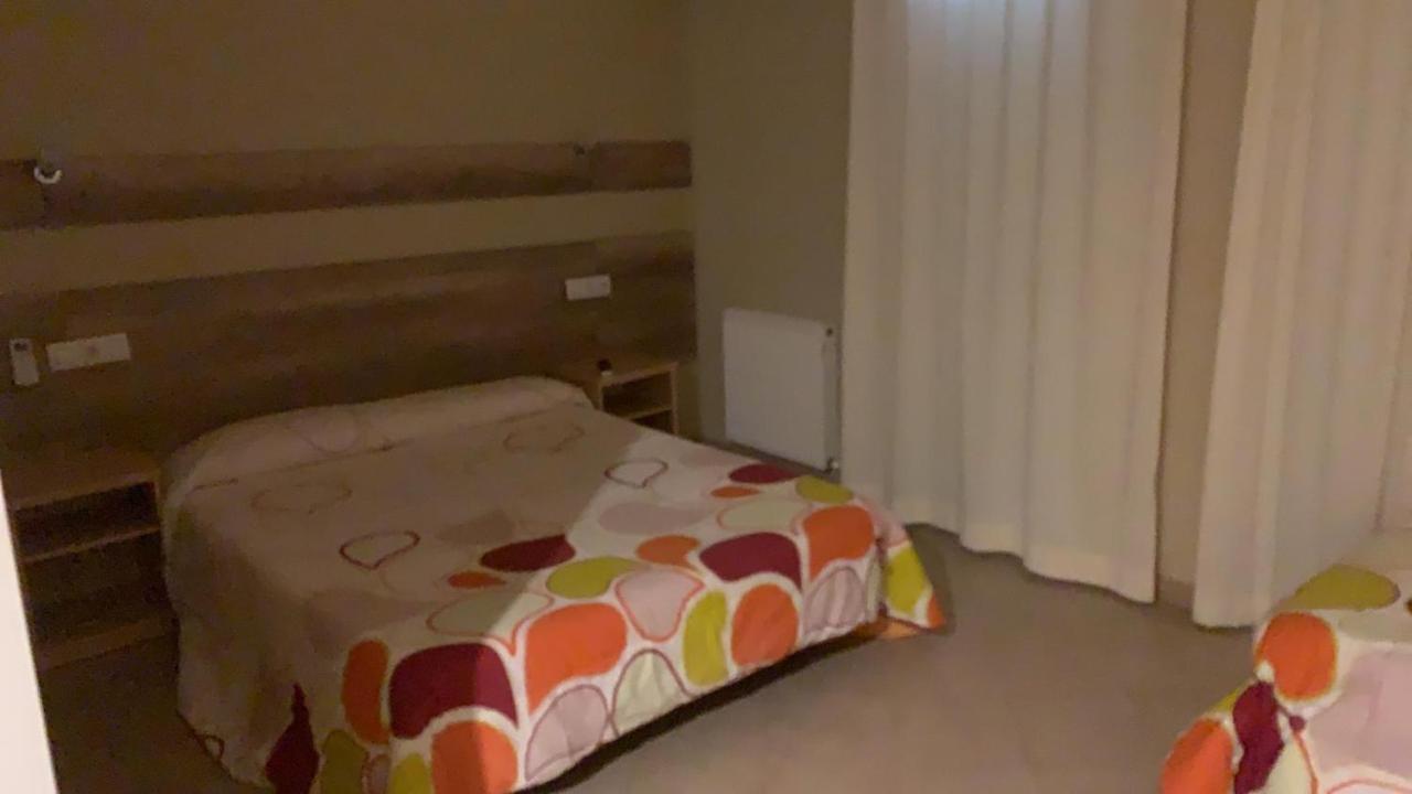 Raquel's - Habitacions I Turistics - Sant Pere Pescador