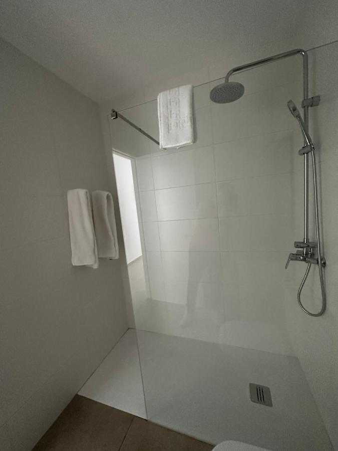 Raquel's - Habitacions I Turistics - 2*