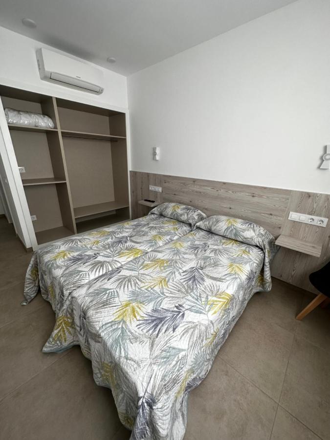 Raquel's - Habitacions I Turistics - Sant Pere Pescador