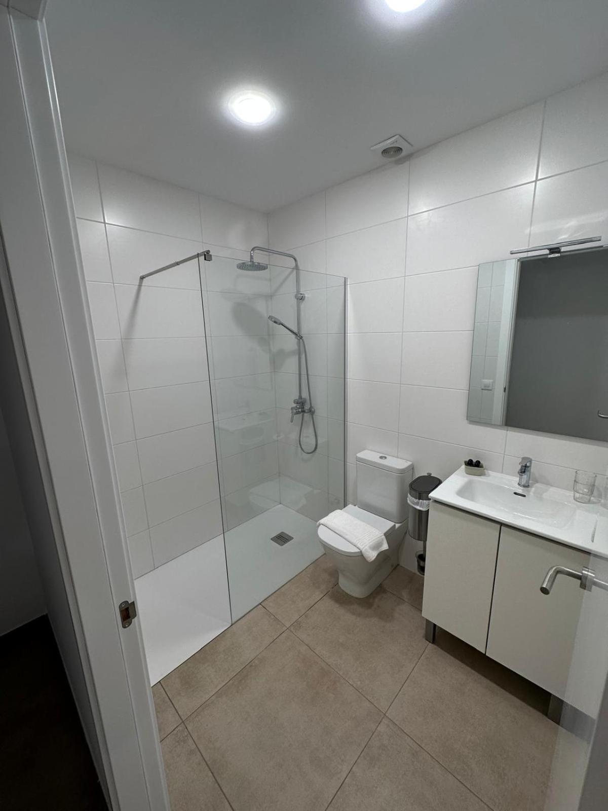 Raquel's - Habitacions I Turistics -